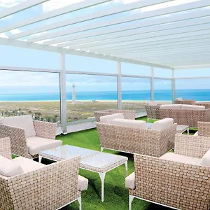 https://labranda-cactus-garden.in-canary-islands.com